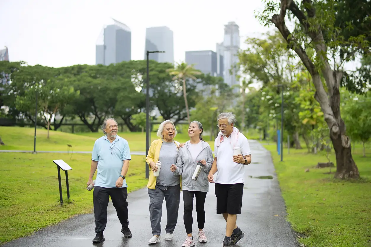 senior-citizens-group-walk