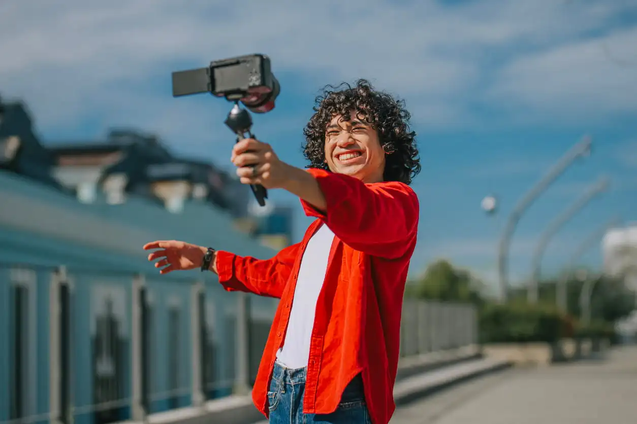 using technology while travelling