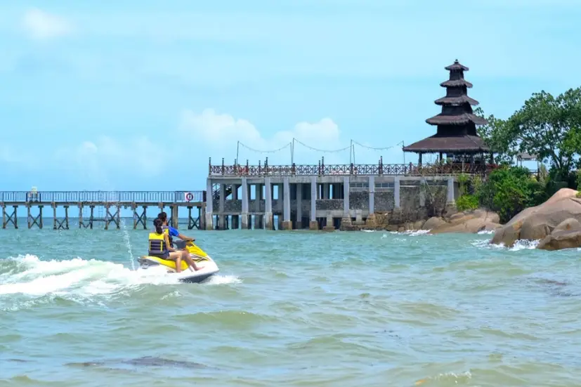 nearby-destinations_turi-beach-resort-glamping