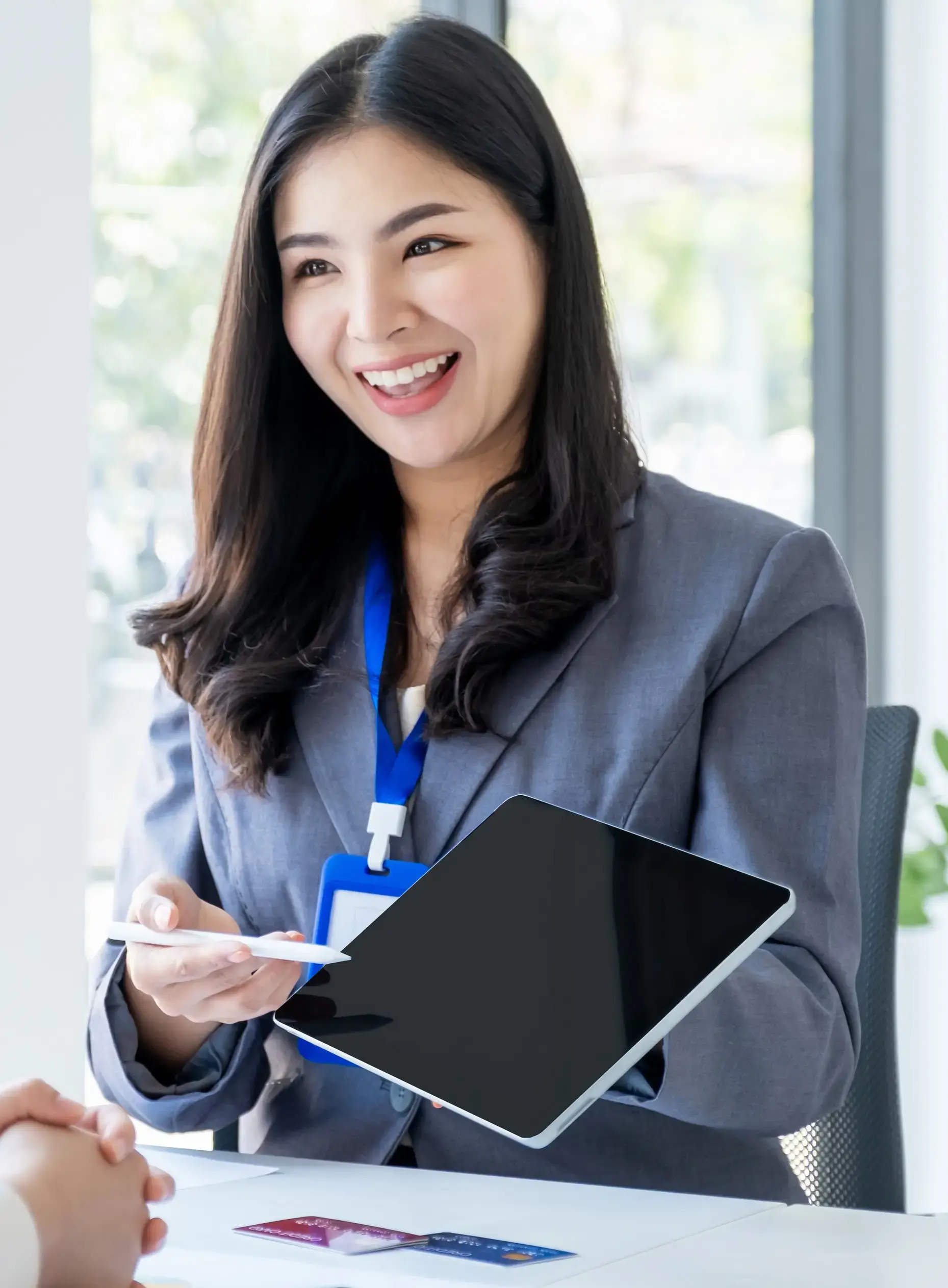 Lead gen form desktop image