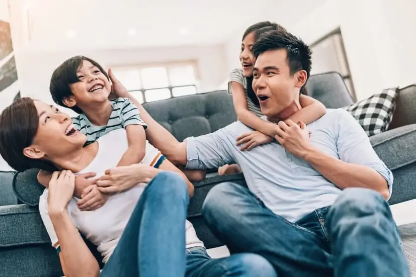 3-gadgets 3 family enjoying time together