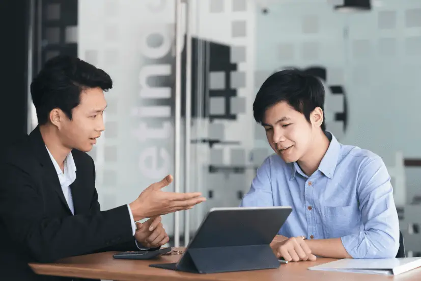 discussing with an advisor 